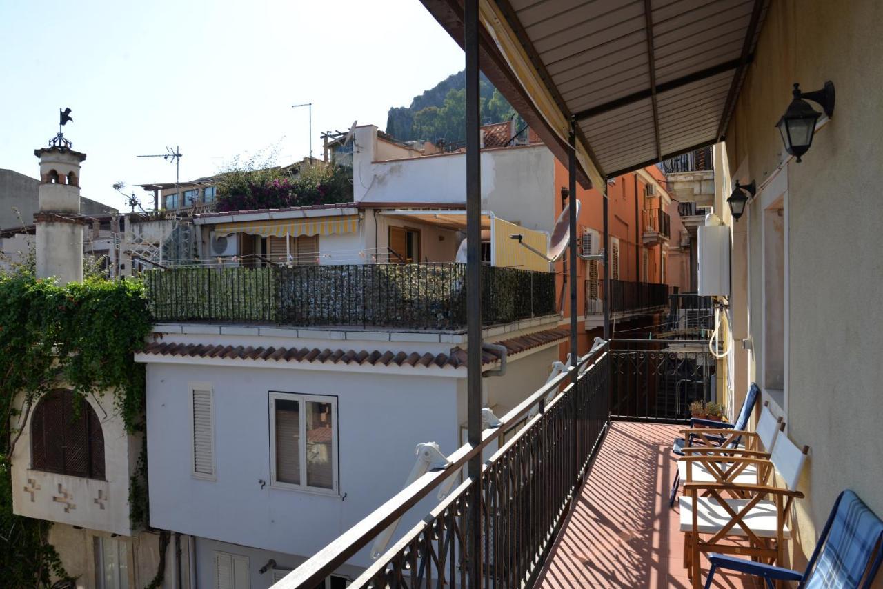 Casa Naumachie Relax in a safe&wonderful place Taormina Exterior foto