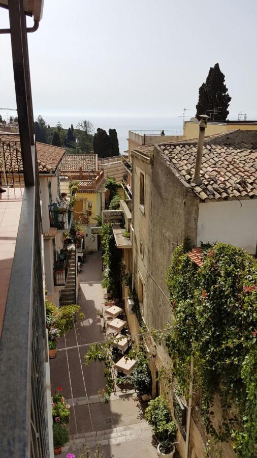 Casa Naumachie Relax in a safe&wonderful place Taormina Exterior foto